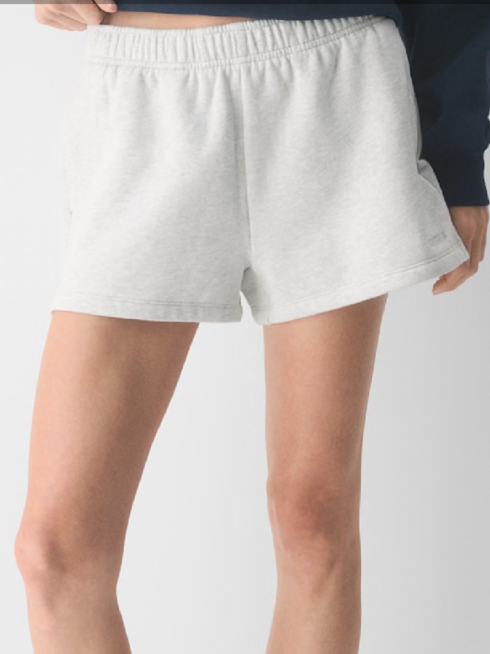 Aritzia Light Gray SWEATFLEECE•COZYFLEECE  mega fit shorts